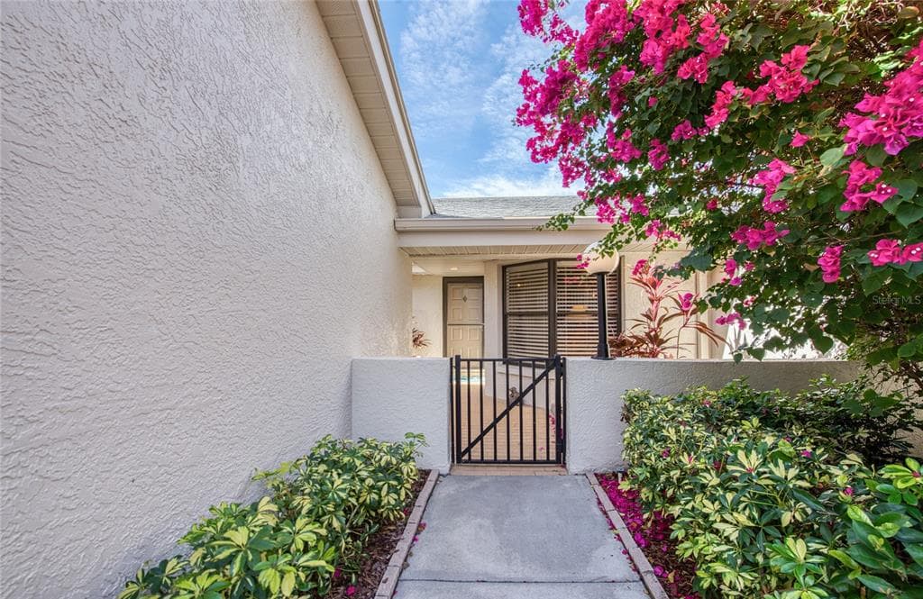 1304 PASADENA AVENUE S UNIT 3 SOUTH PASADENA, FL 33707