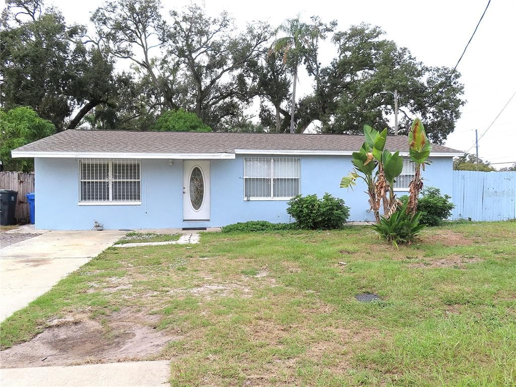3908 BEECHWOOD BOULEVARD TAMPA, FL 33619