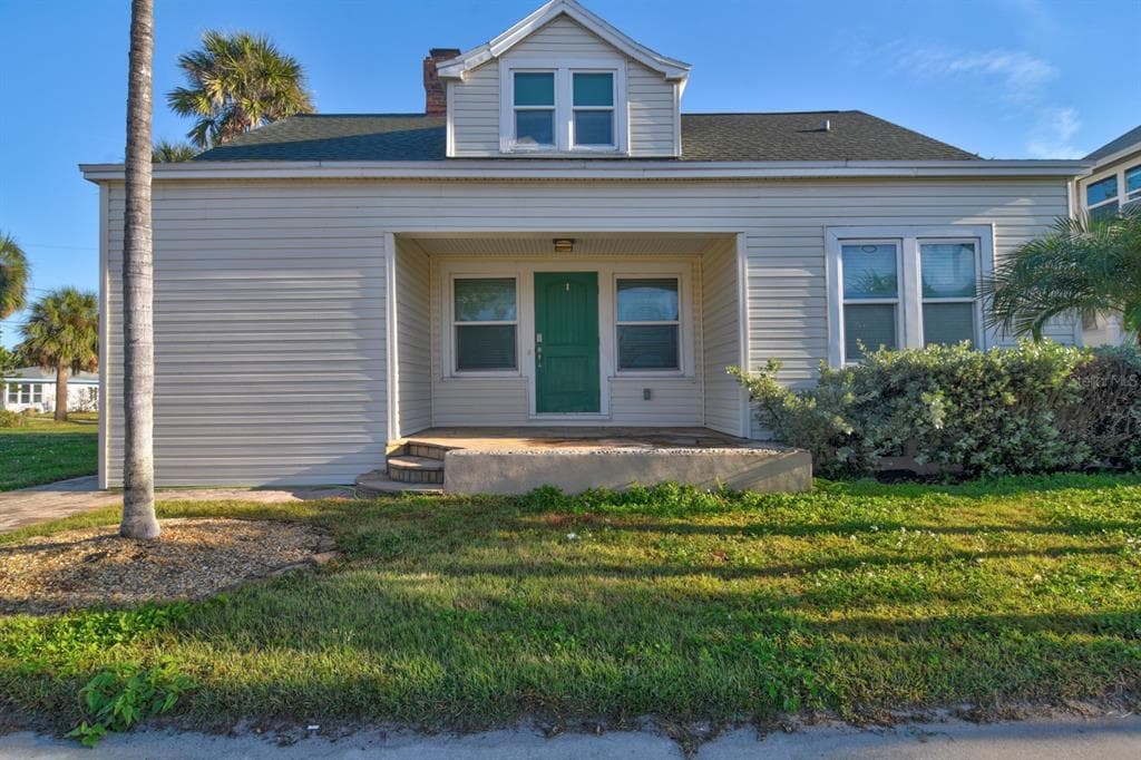 15565 GULF BOULEVARD REDINGTON BEACH, FL 33708