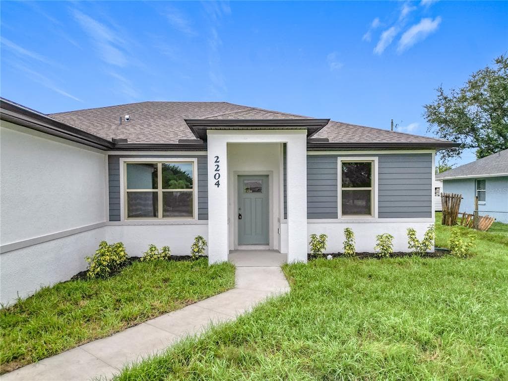 8867 WAWANA ROAD NORTH PORT, FL 34287