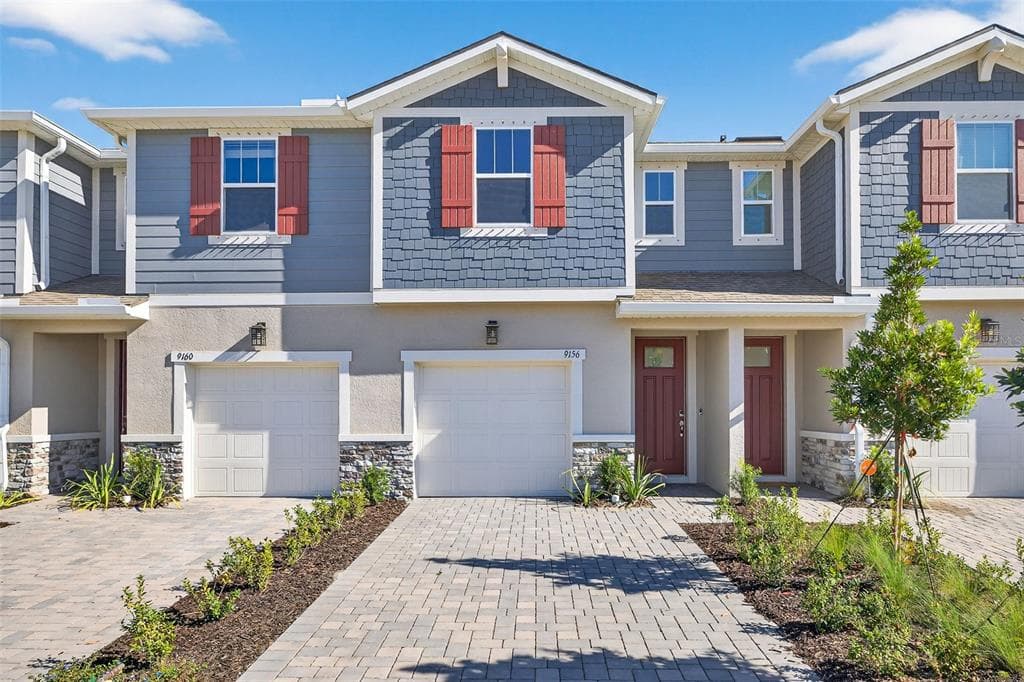 9156 AURELIA AVENUE PARRISH, FL 34219