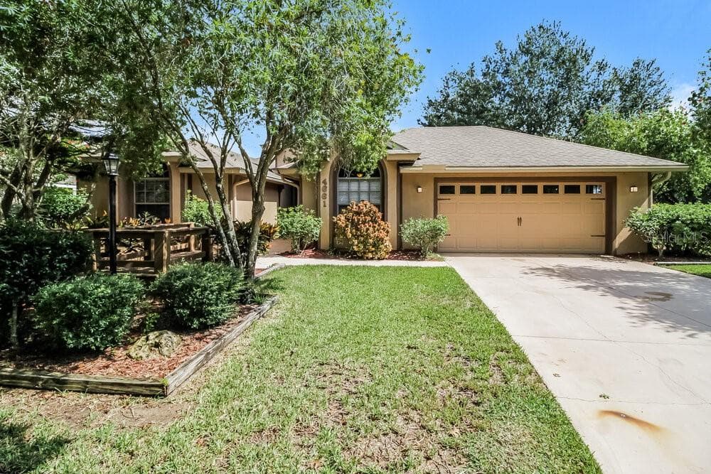 4661 MARSH HARBOR DRIVE TAVARES, FL 32778
