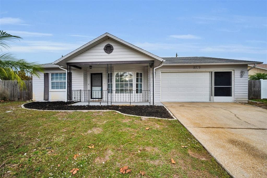 8519 GUM TREE AVENUE NEW PORT RICHEY, FL 34653