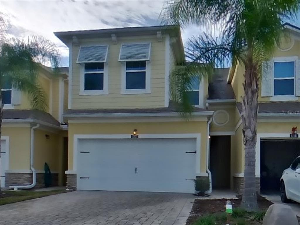 12137 TRAILHEAD DRIVE BRADENTON, FL 34211