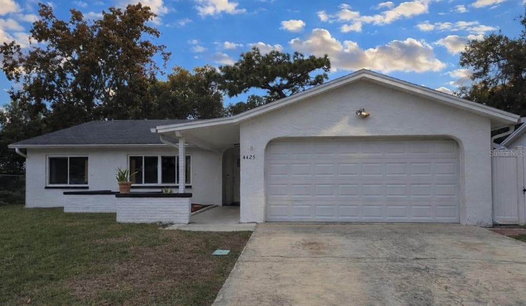 4425 BLACK FOX DRIVE NEW PORT RICHEY, FL 34653