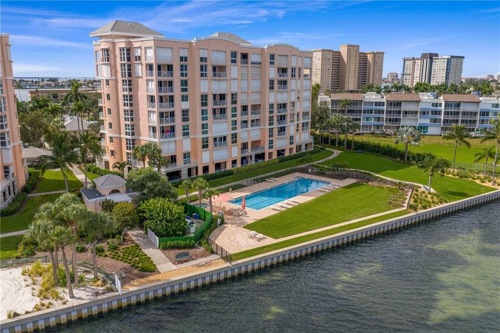 4951 BACOPA LANE S UNIT 103 ST PETERSBURG, FL 33715