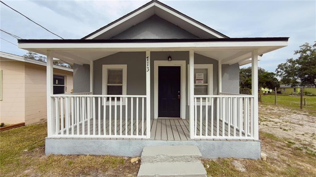 713 SEARS AVENUE NE WINTER HAVEN, FL 33881