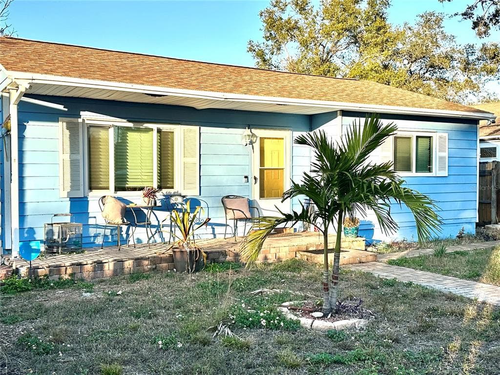5005 9TH AVENUE S GULFPORT, FL 33707