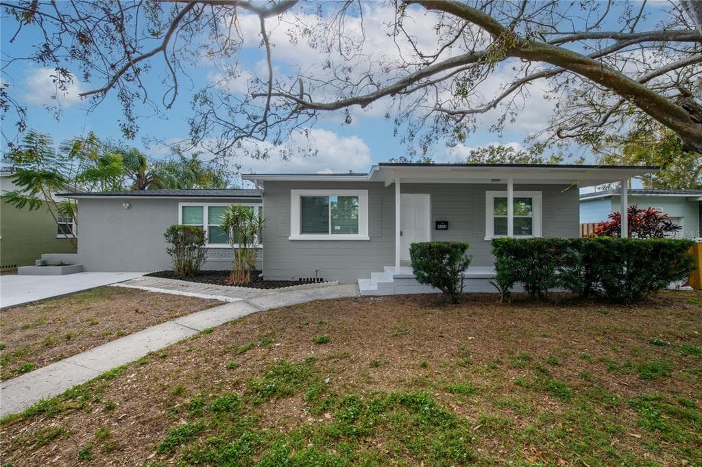 4626 24TH AVENUE N ST PETERSBURG, FL 33713