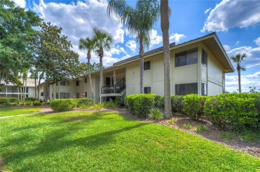 29300 BAY HOLLOW DRIVE UNIT 3258/3256 WESLEY CHAPEL, FL 33543