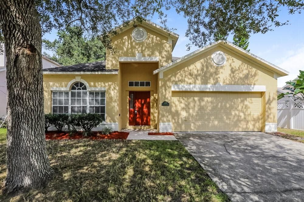 13761 MEADOWPARK AVENUE ORLANDO, FL 32826
