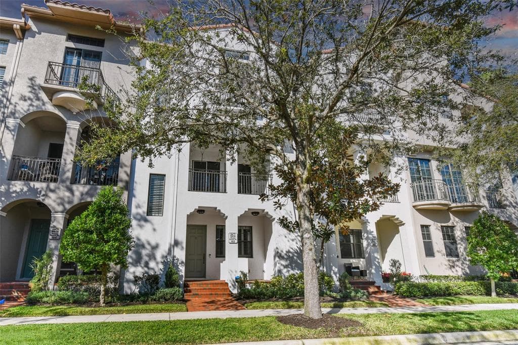 6031 BOWEN DANIEL DRIVE UNIT 103 TAMPA, FL 33616