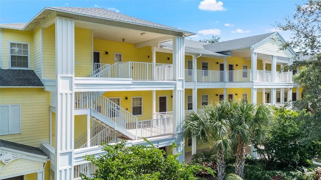 608 LUCAYA LOOP UNIT 608 DAVENPORT, FL 33897