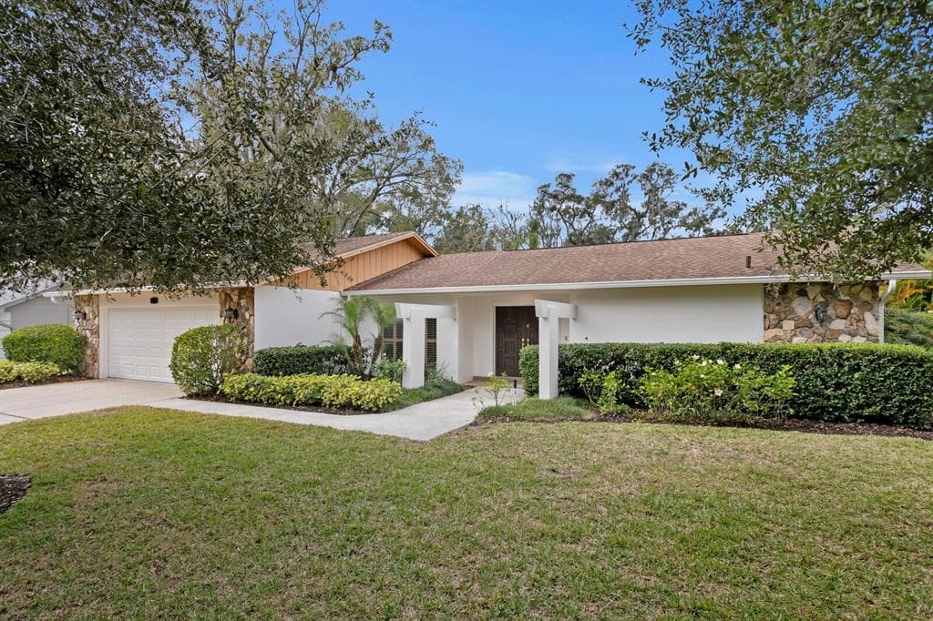 713 ROB ROY PLACE TEMPLE TERRACE, FL 33617