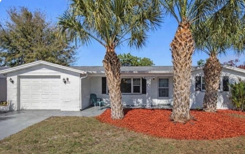 5253 FALCON DRIVE HOLIDAY, FL 34690