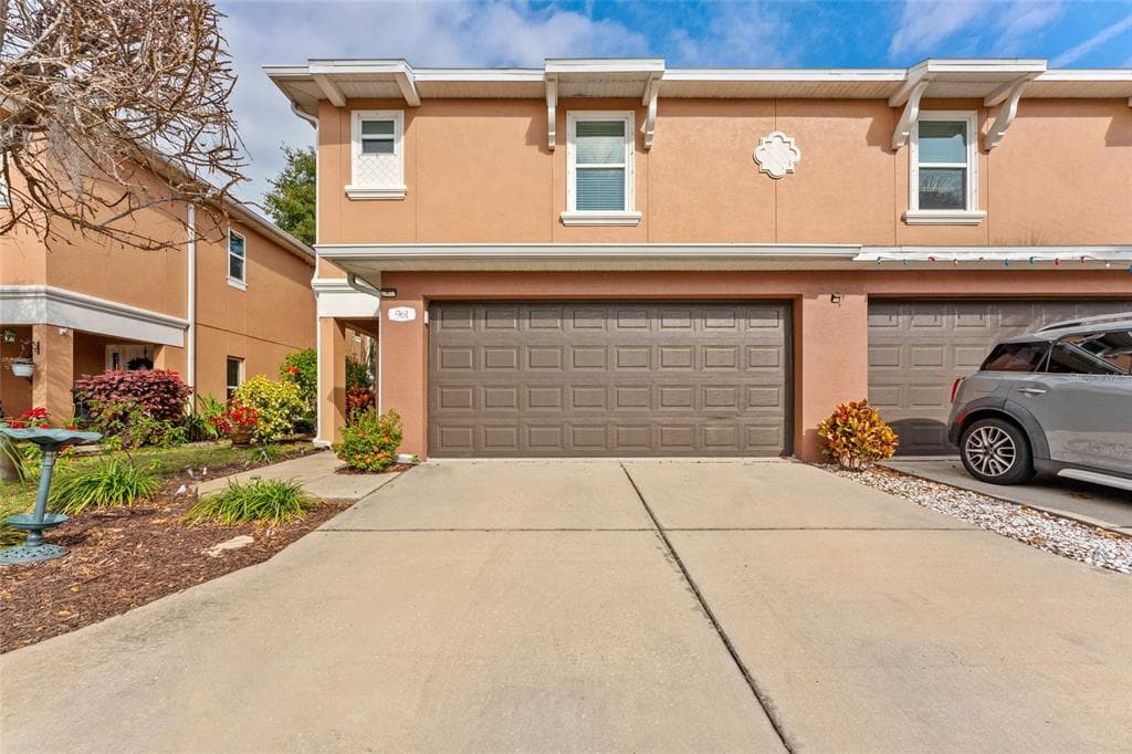 961 AUSSI COURT TARPON SPRINGS, FL 34689