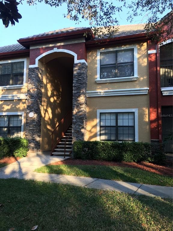 2171 PORTOFINO PLACE UNIT 27-2717 PALM HARBOR, FL 34683