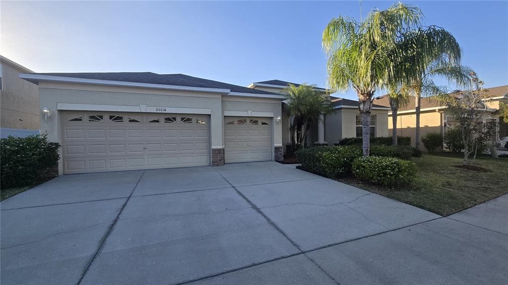 20114 BLUE DAZE AVENUE TAMPA, FL 33647
