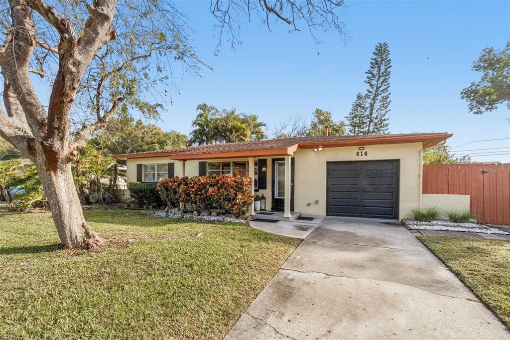 614 12TH STREET NW LARGO, FL 33770