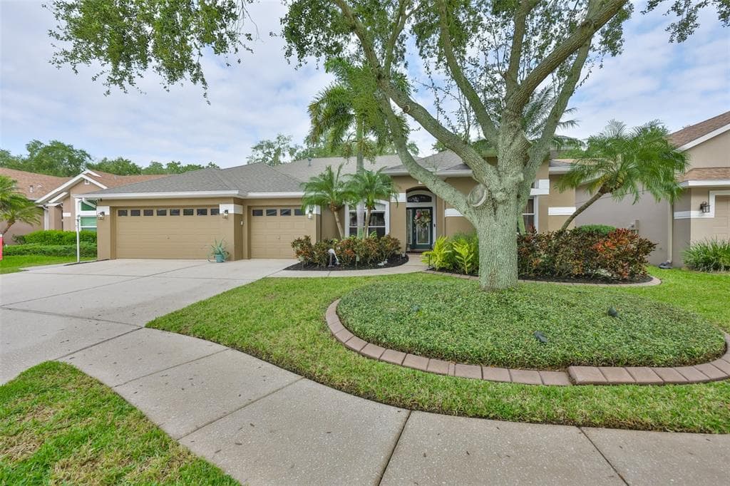 7260 BUCKS FORD DRIVE RIVERVIEW, FL 33578