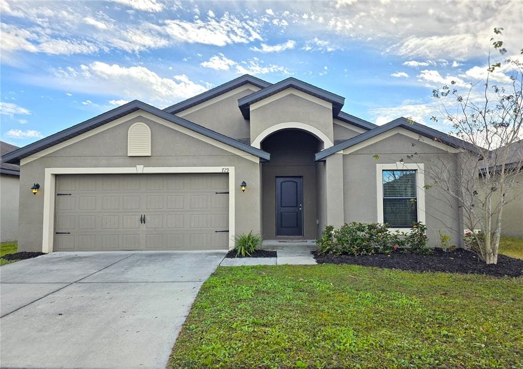 729 CHATHAM WALK DRIVE RUSKIN, FL 33570