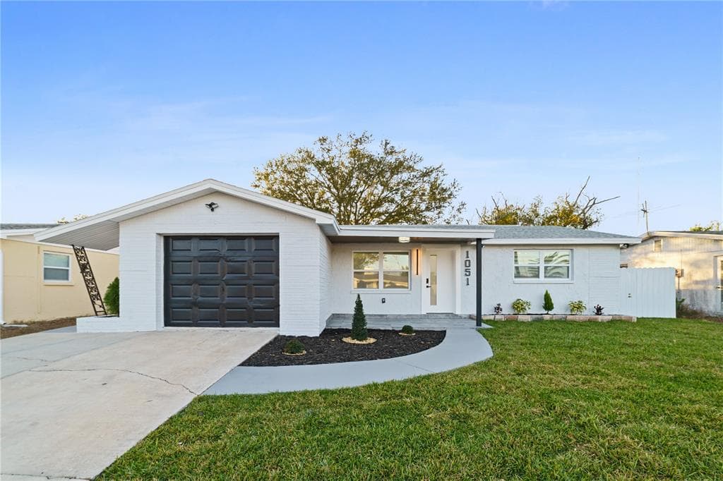 1051 NORMANDY BOULEVARD HOLIDAY, FL 34691