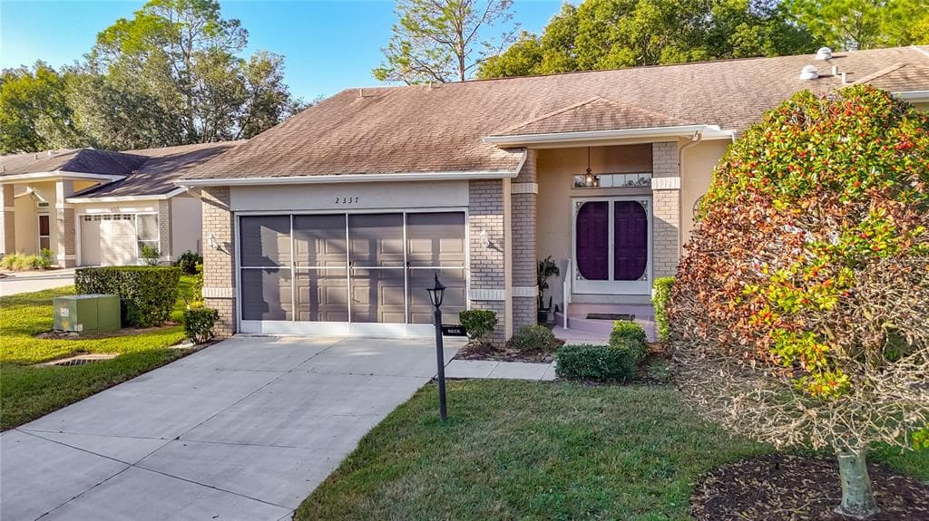 2337 HIDDEN TRAIL DRIVE SPRING HILL, FL 34606