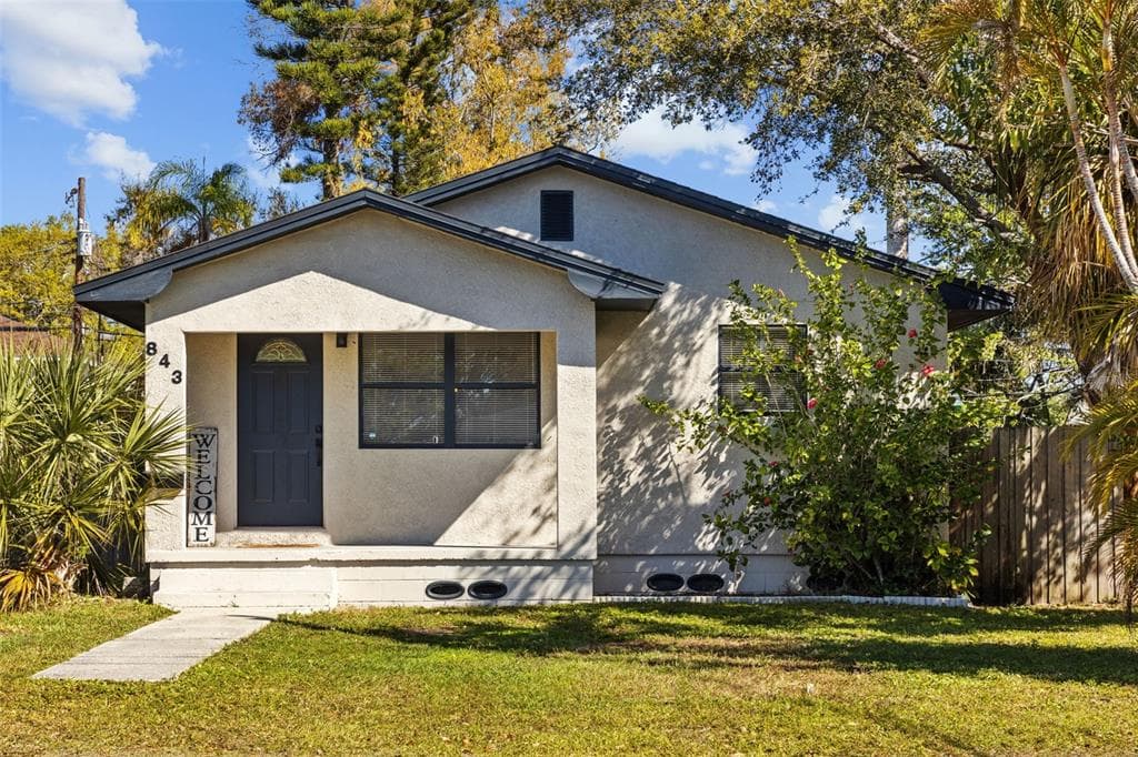 843 QUEENSBORO AVENUE S ST PETERSBURG, FL 33701