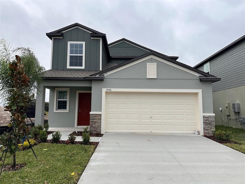 1946 LANIER ROAD ZEPHYRHILLS, FL 33541