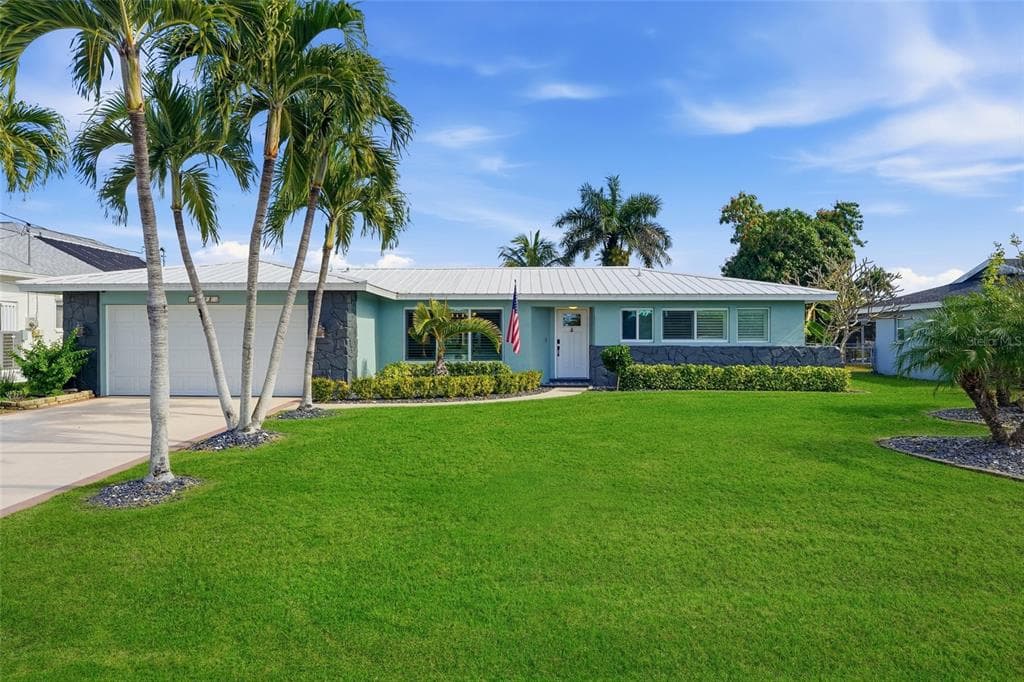 5315 PELICAN BOULEVARD CAPE CORAL, FL 33914