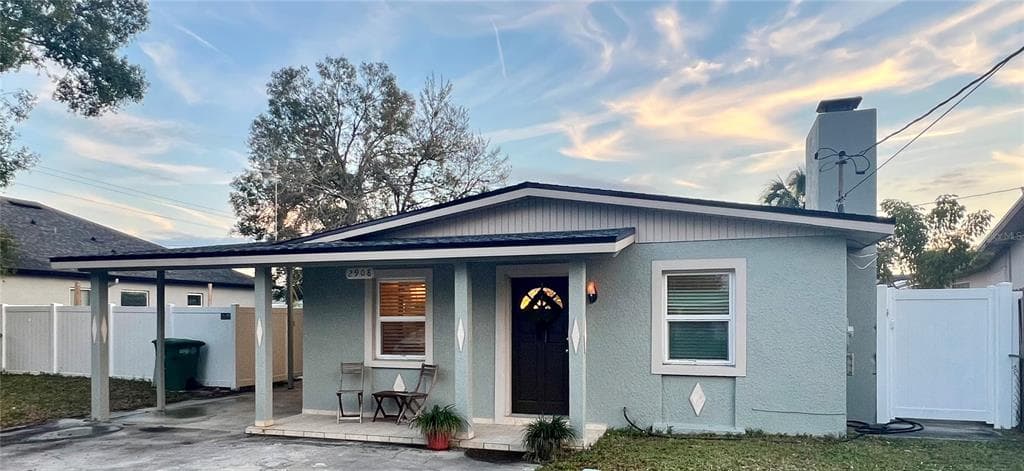 2908 W HEITER STREET TAMPA, FL 33607