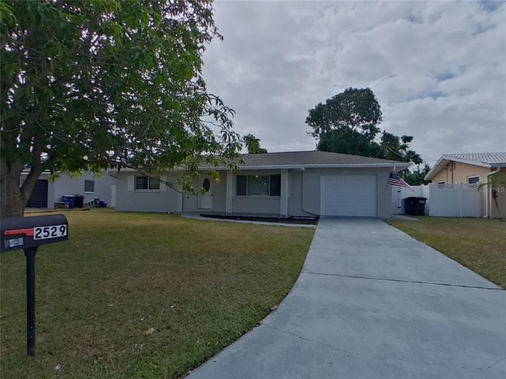 2529 BRENTWOOD DRIVE CLEARWATER, FL 33764