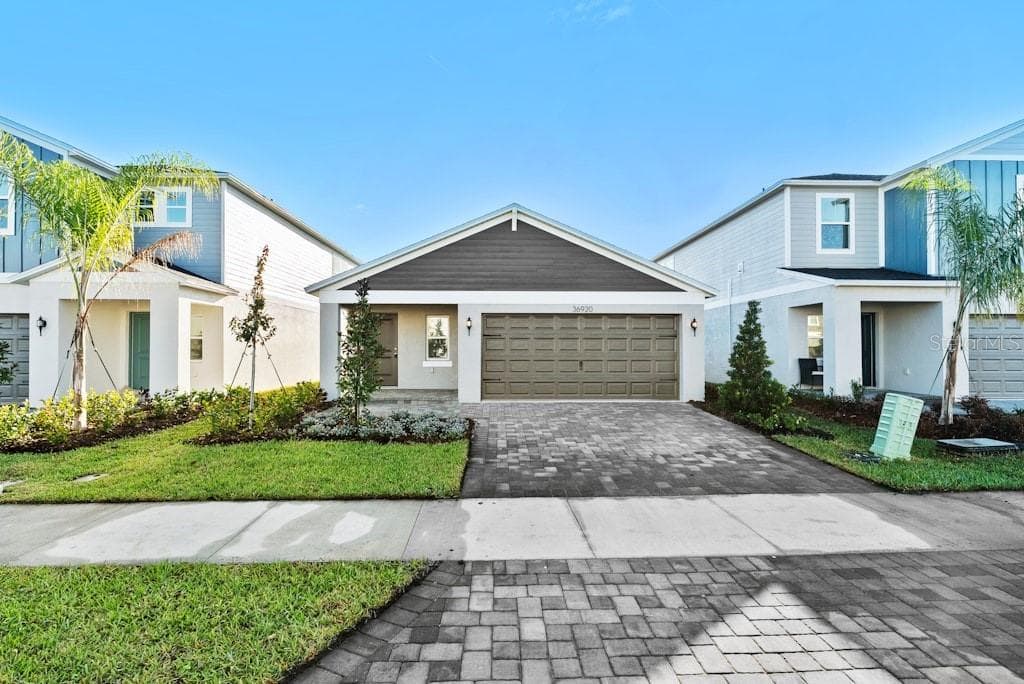 36920 SAGEMOOR DRIVE ZEPHYRHILLS, FL 33541