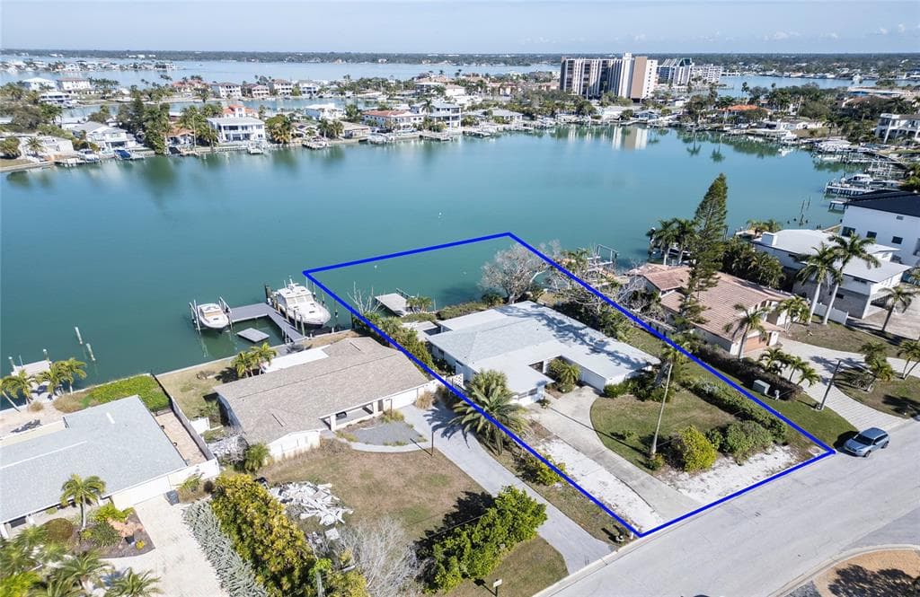 10230 TARPON DRIVE