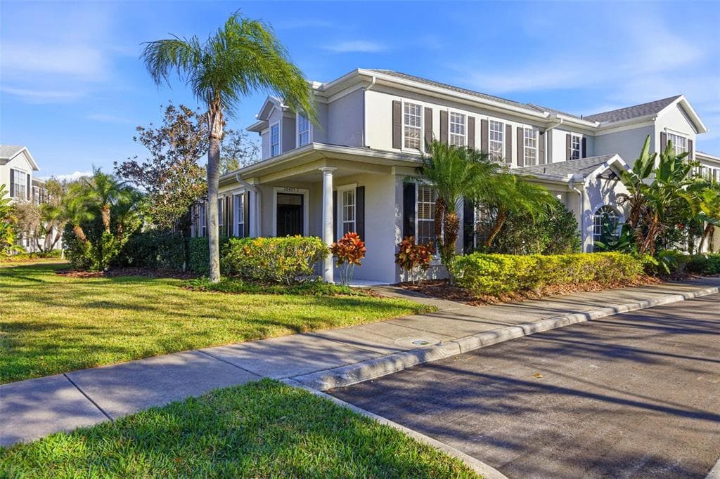 20405 CLUB VISTA LANE UNIT 3 TAMPA, FL 33647