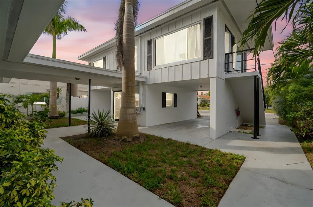 2411 BAY BOULEVARD UNIT 3