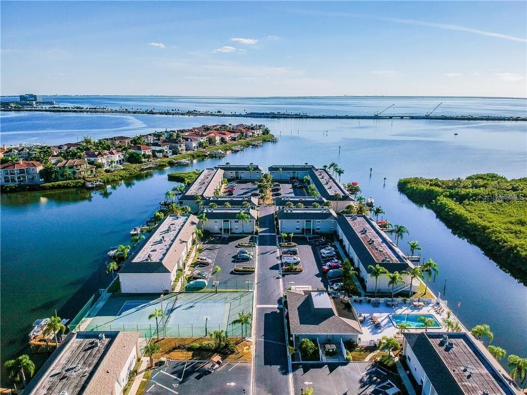 8817 BAY POINTE DRIVE UNIT C-108 TAMPA, FL 33615
