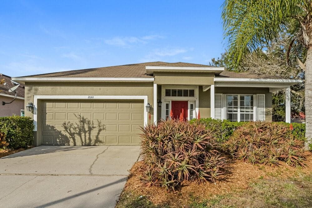 2061 RIBBON FALLS PARKWAY ORLANDO, FL 32824