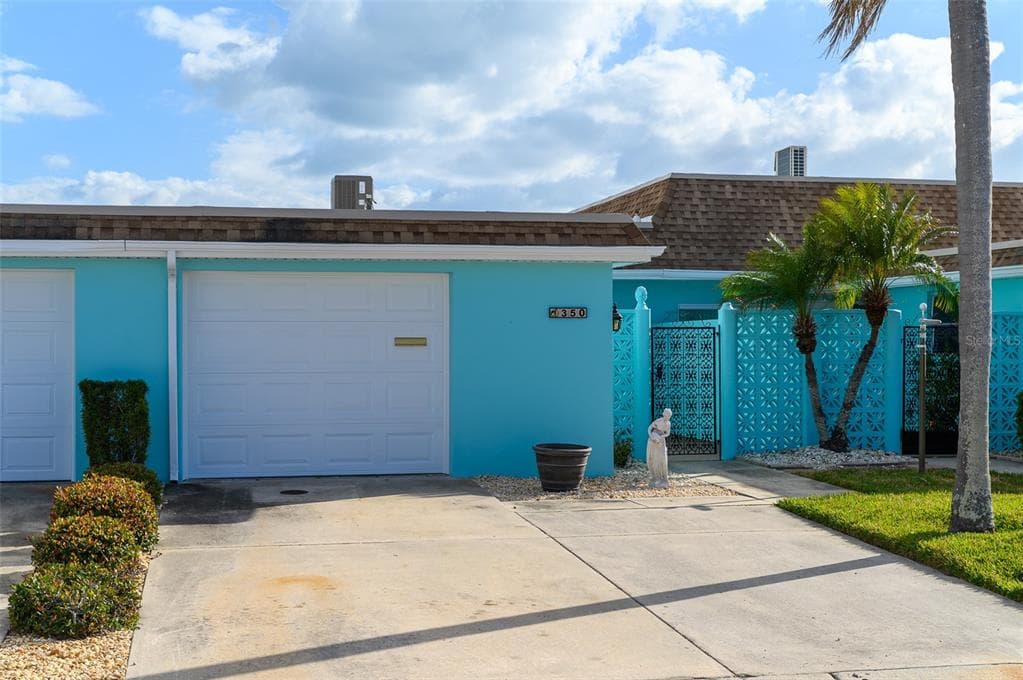 350 BOCA CIEGA POINT BLVD