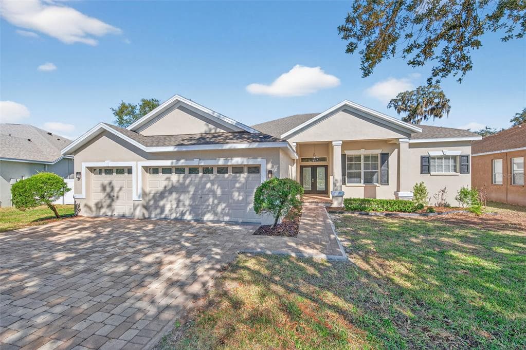 2541 CENTENNIAL FALCON DRIVE VALRICO, FL 33596