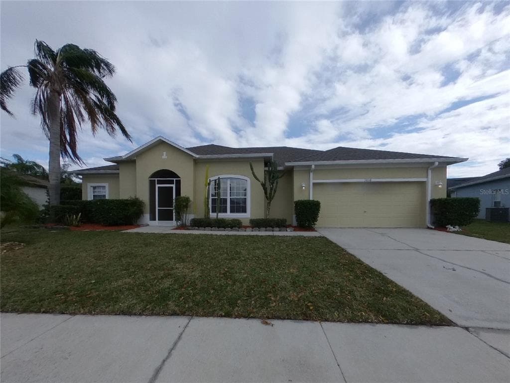 3808 SWALLOWTAIL LANE KISSIMMEE, FL 34744