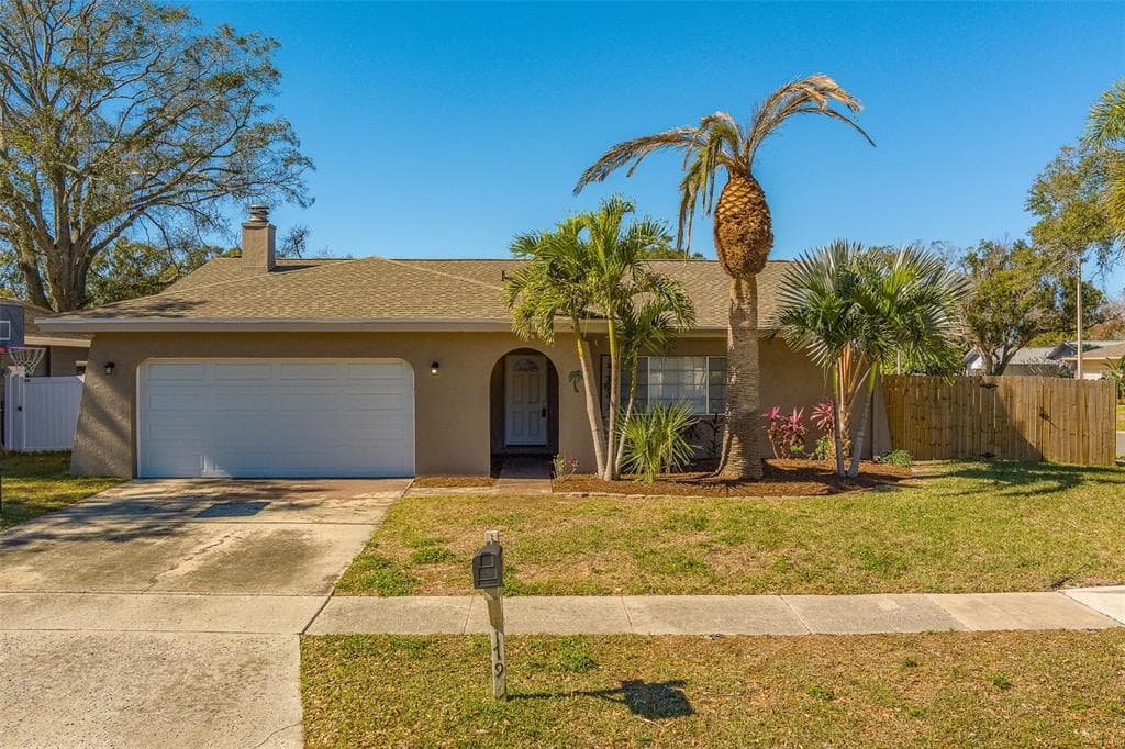 1790 E ORANGESIDE ROAD PALM HARBOR, FL 34683