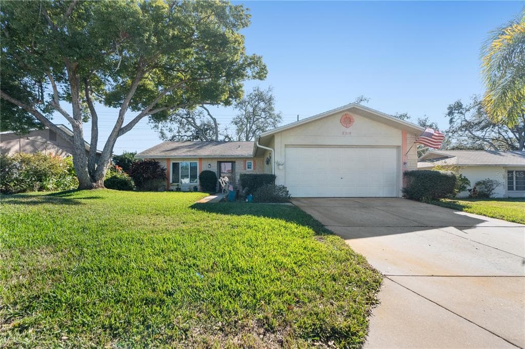 8514 WINDING WOOD DRIVE