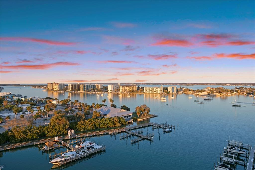521 MANDALAY AVENUE UNIT 1210 CLEARWATER BEACH, FL 33767
