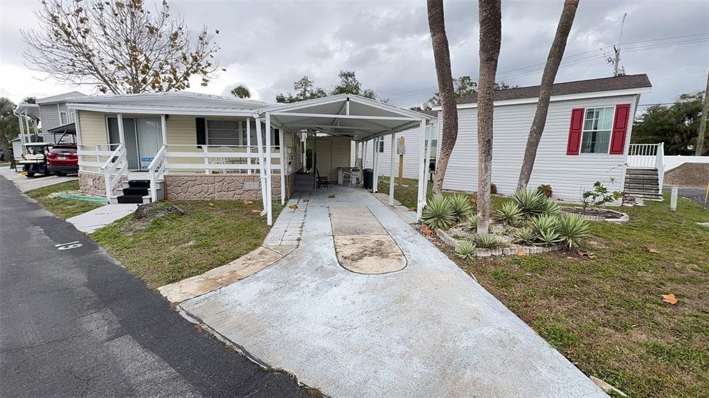 4851 W GANDY BOULEVARD UNIT B2L19 TAMPA, FL 33611