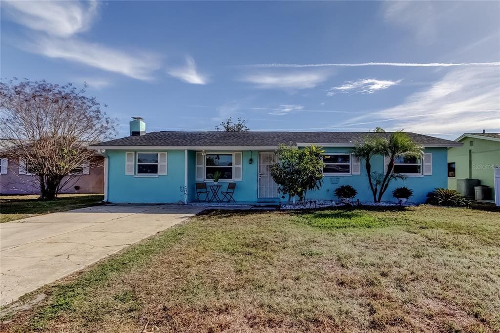 8531 81ST WAY SEMINOLE, FL 33777