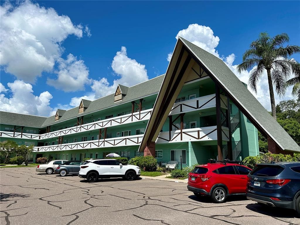 2042 AUSTRALIA WAY UNIT 28 CLEARWATER, FL 33763