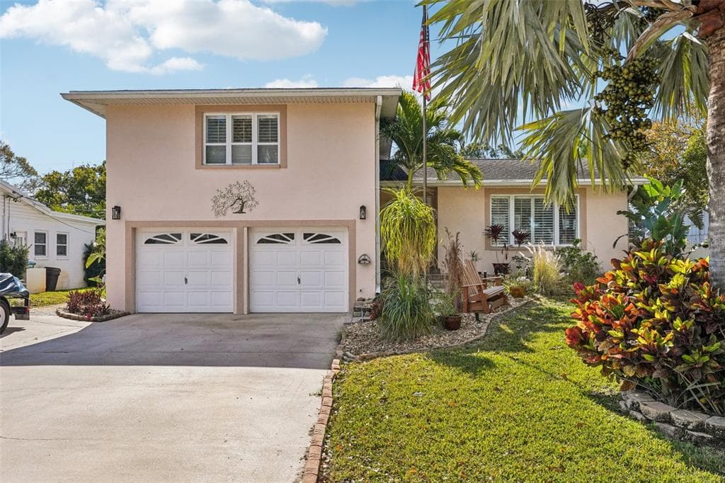 13476 BINGLEWOOD AVENUE SEMINOLE, FL 33776