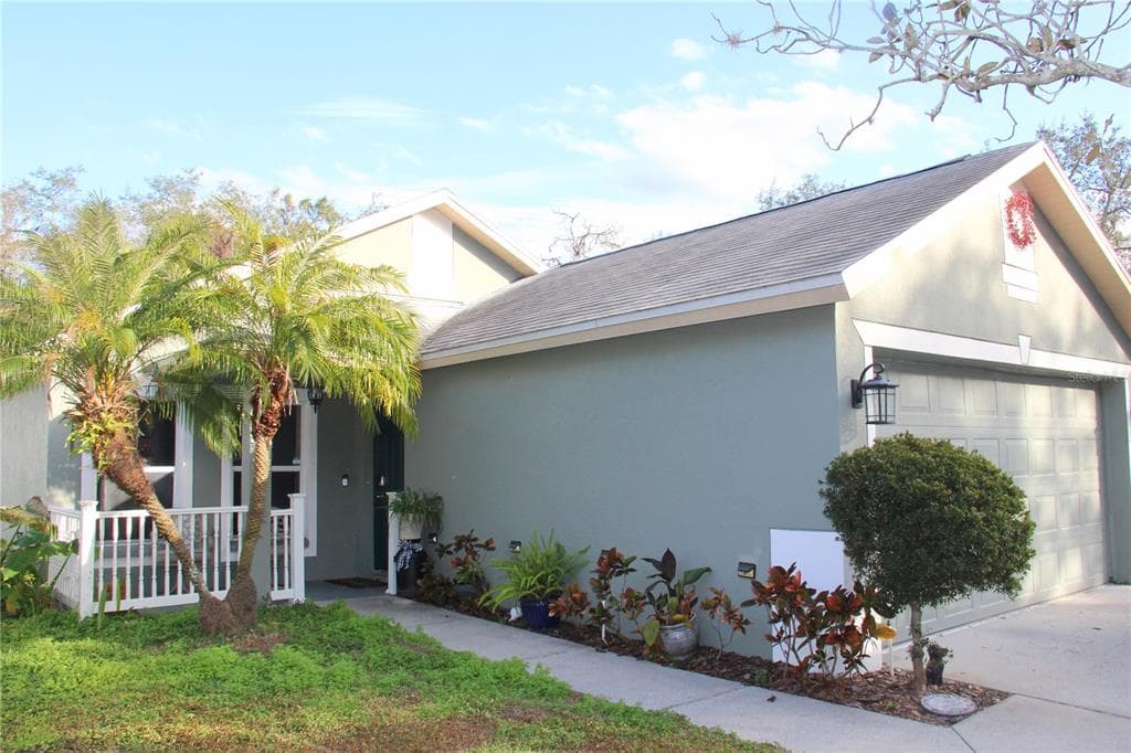 5825 MEADOWPARK PLACE