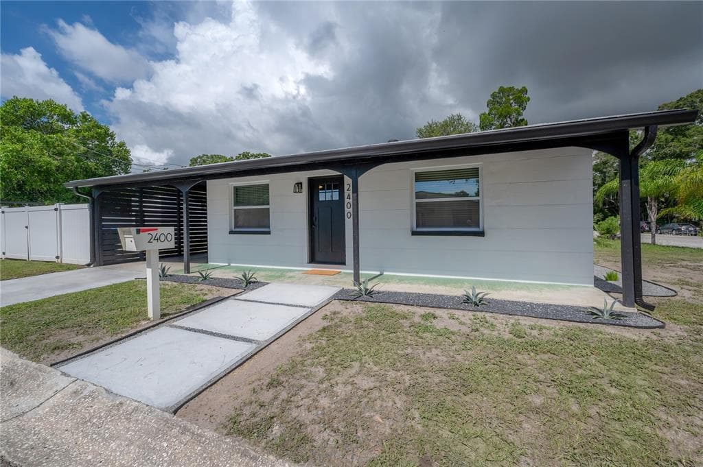 2400 34TH AVENUE N ST PETERSBURG, FL 33713